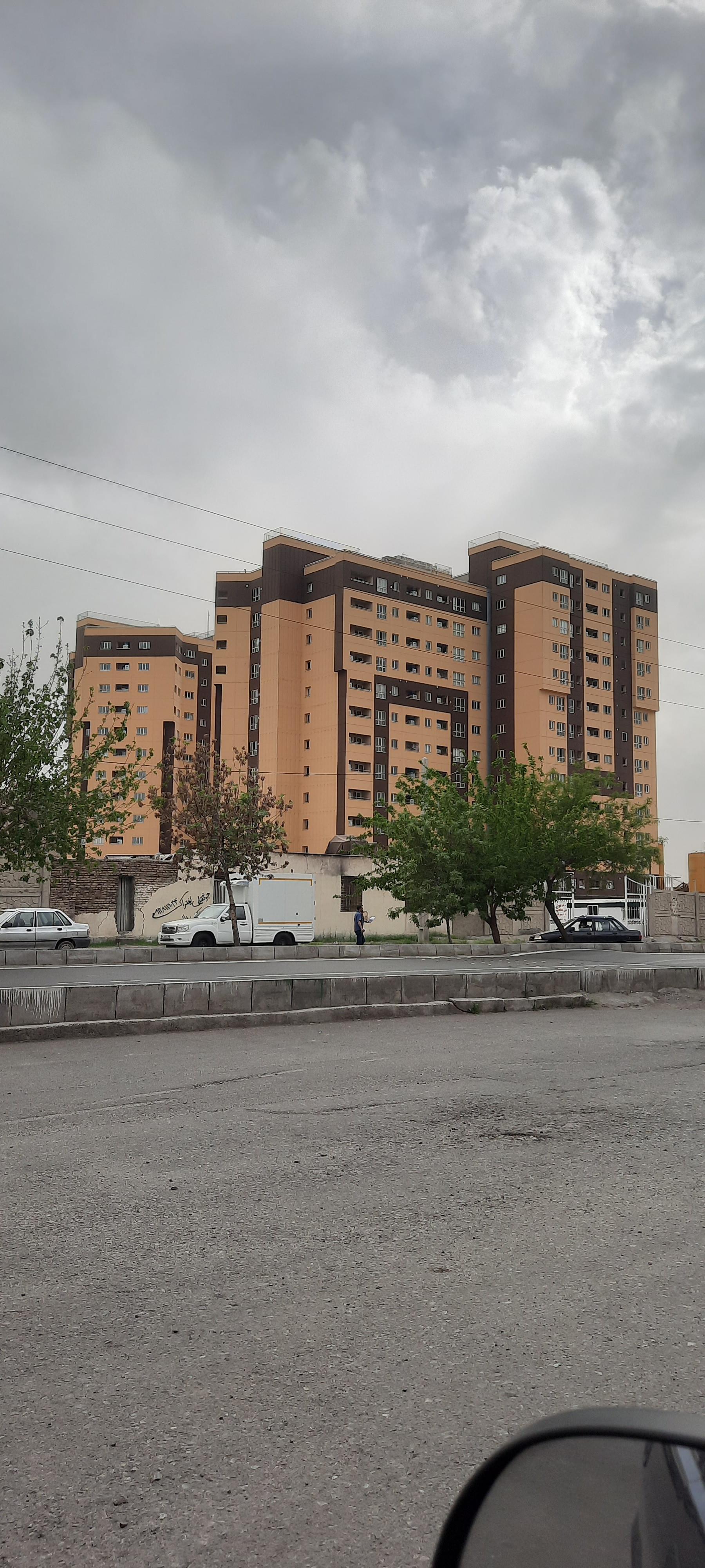 عکس برج های الماس یافت آباد