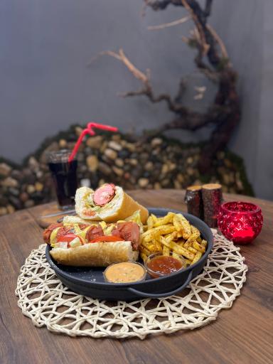 عکس کافه دمود