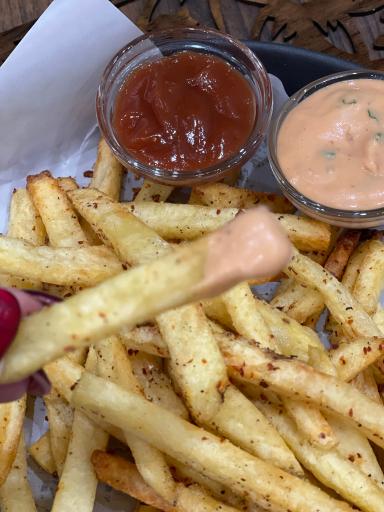 عکس کافه دمود