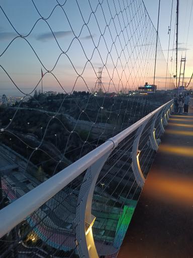 عکس پل معلق آسمان تهران