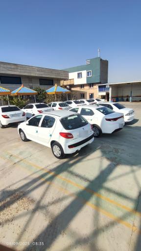 عکس نمایندگی ایران خودرو احمدی کد ۱۳۶۸
