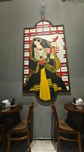 عکس کافه بستنی مامان زری