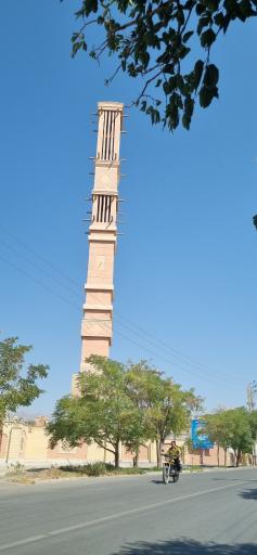 عکس بادگیر نمادین