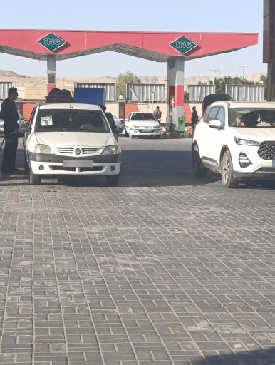 عکس پمپ گاز CNG