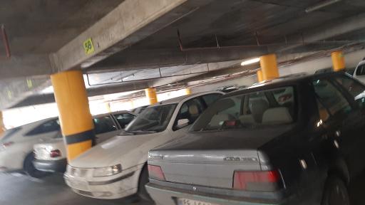 عکس پارکینگ طبقاتی کرمانی