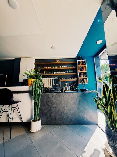 عکس کافه دژاوو