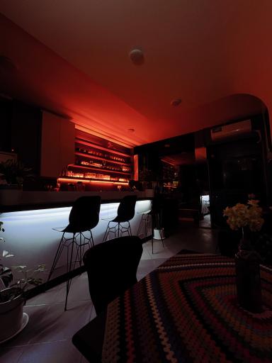 عکس کافه دژاوو