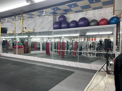 عکس باشگاه ورزشی امداد