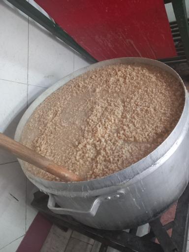 عکس کباب و حلیم‌فروشی برتر