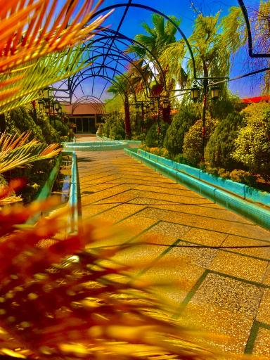 عکس باغ رستوران عمارت شب نشین