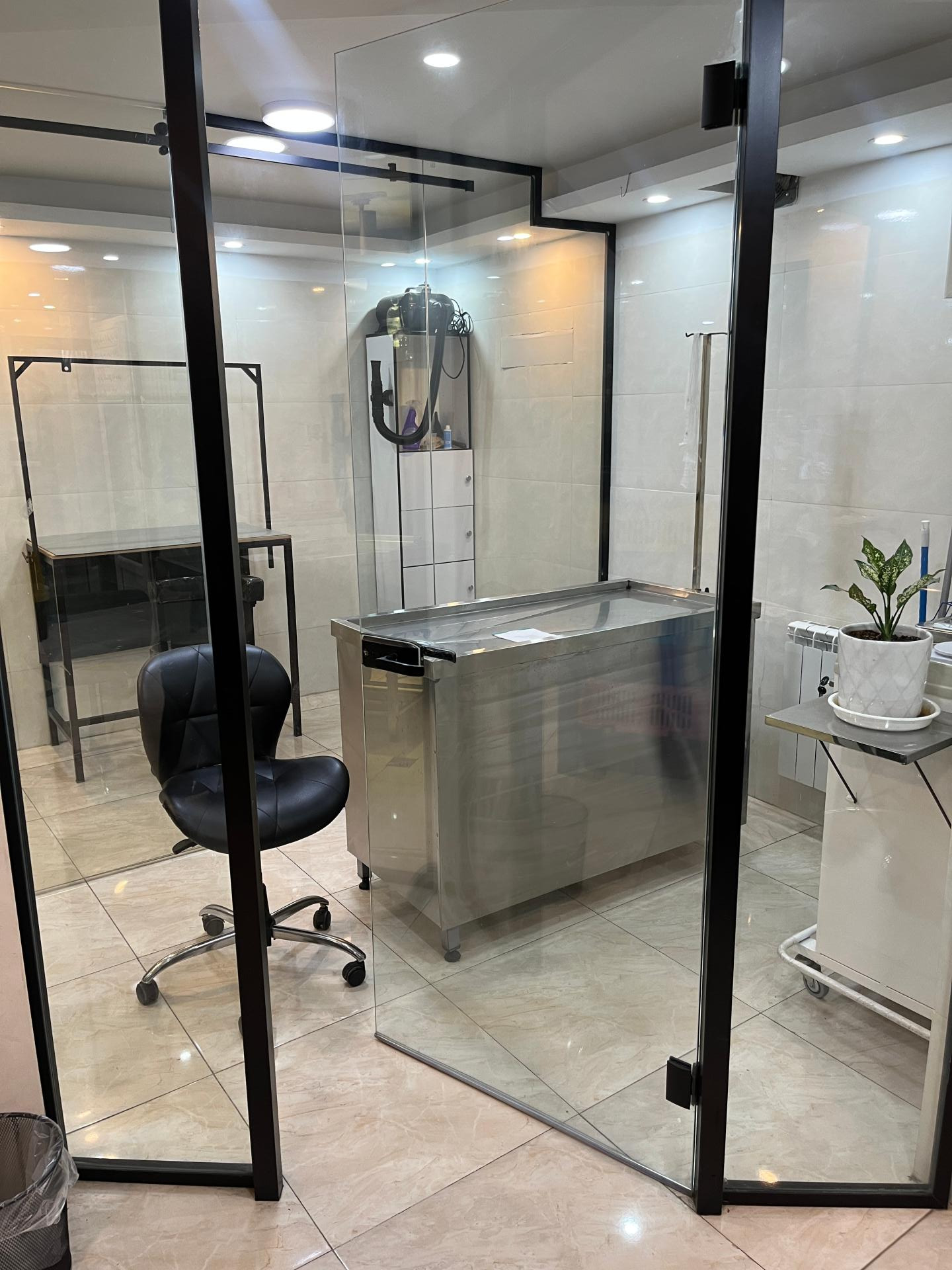 عکس کلینیک دامپزشکی پت لند