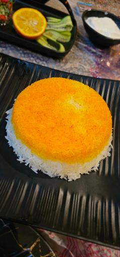 عکس باغ رستوران عمارت شب نشین