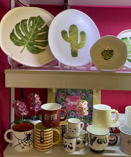 عکس خانه و آشپزخانه پروانه