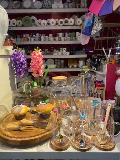 عکس خانه و آشپزخانه پروانه