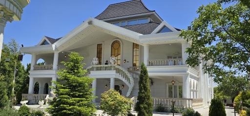 عکس باغ عمارت عروس آدیس