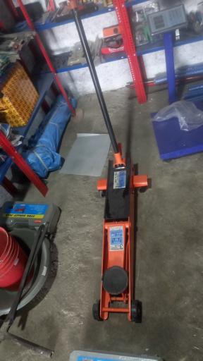 عکس جک سازی ناصر