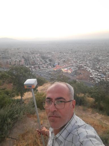 عکس نقشه برداری مهندس اسماعیل روحی