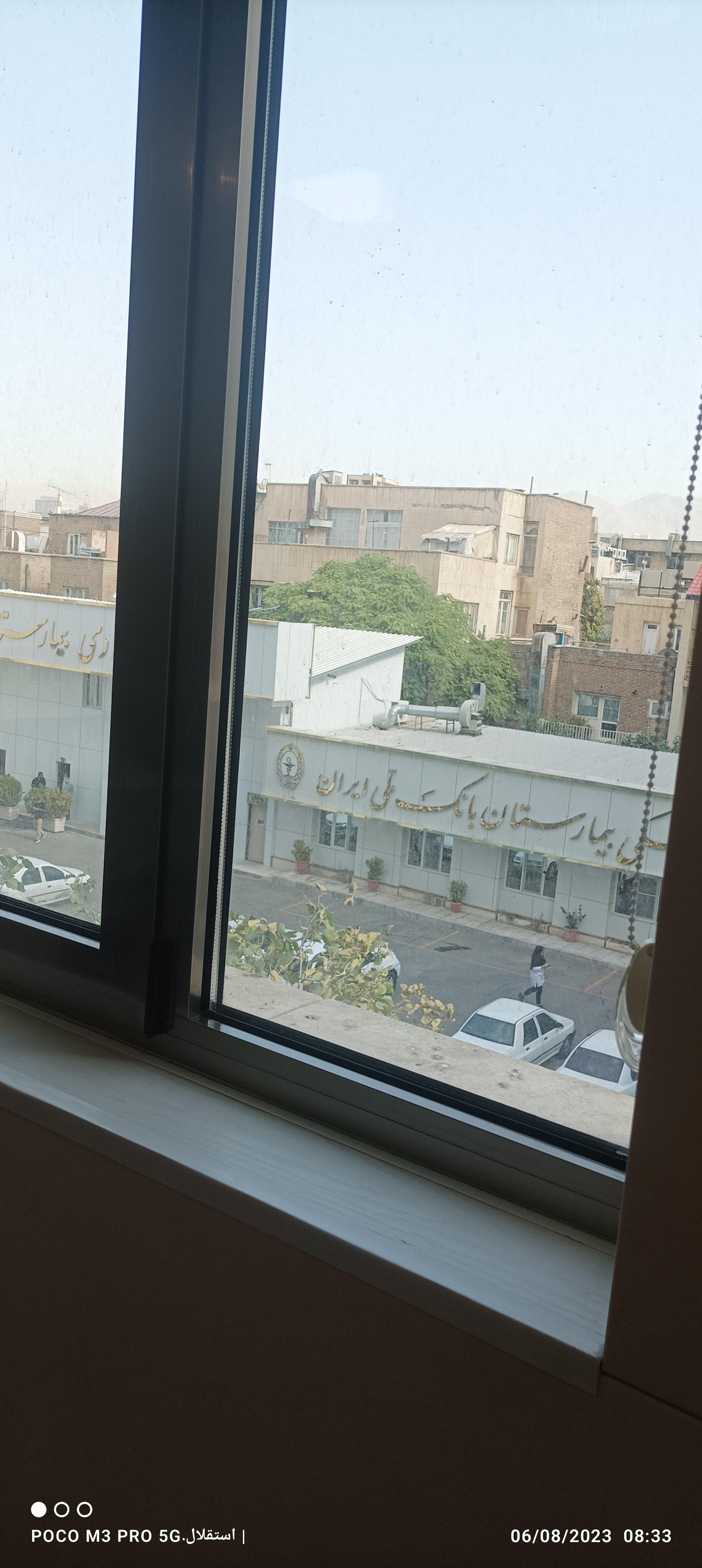 عکس بیمارستان بانک ملی (تهران)