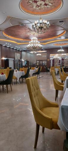 عکس رستوران و تالار طلاییه