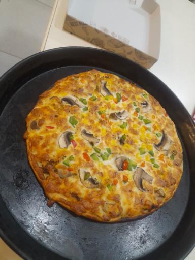 عکس پیتزا ساندویچ چنار