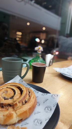 عکس کافه نان شهرزاد 