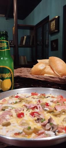 کافه سینما رشت 