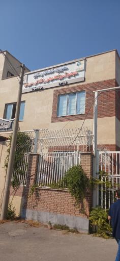 عکس آموزشگاه موتورسیکلت و پایه سوم سروش