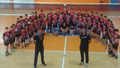 عکس آکادمی والیبال رعد