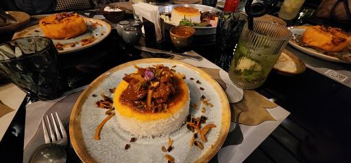 عکس رستوران کاژه