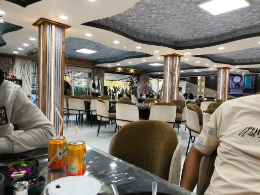 عکس رستوران باغچه سرا