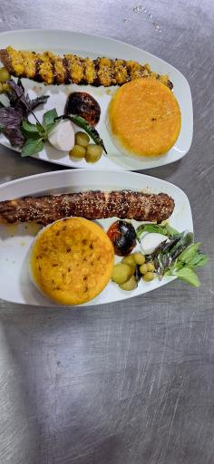 عکس کافه رستوران برکه