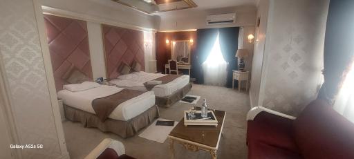 عکس هتل بین المللی قصر مشهد