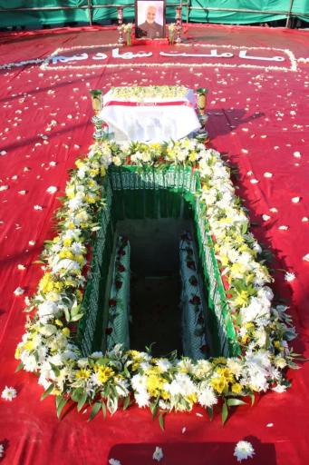 عکس گلزار شهید گمنام بوستان ارم