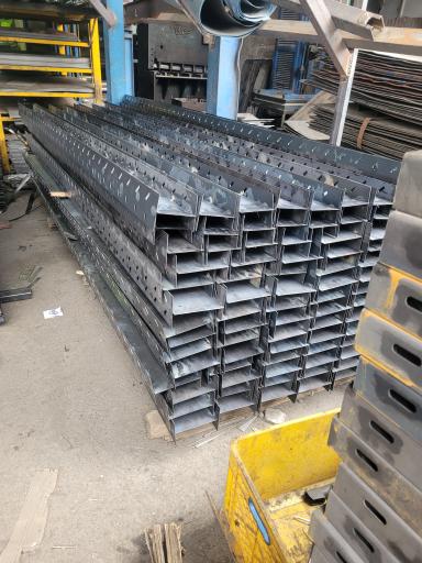 عکس کارخانه وال پست ایرانیان