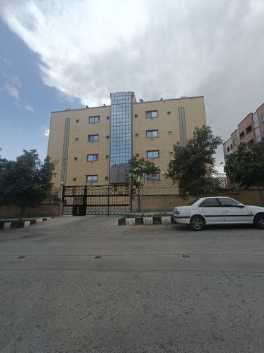 عکس مجتمع مسکونی شقایق