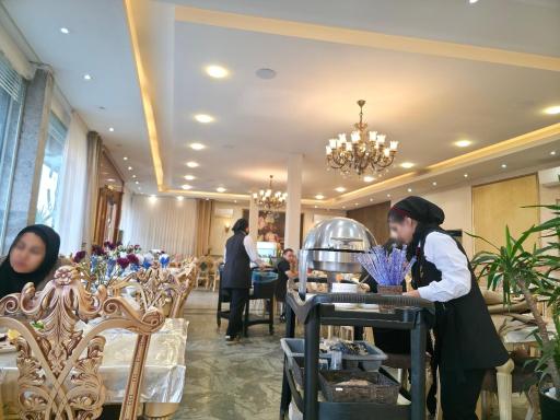 عکس رستوران ویلا