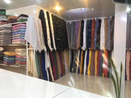 عکس پارچه سرای ارامیس