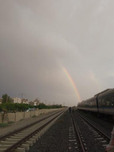 عکس ایستگاه قطار شهری قرچک