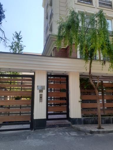 عکس برج باغ کسری