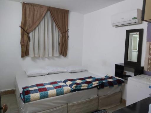 عکس مهمانپذیر ممتاز سادات