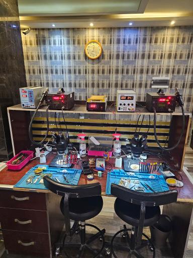 عکس آموزش تخصصی تعمیرات موبایل در تبریزتکنیک گستر