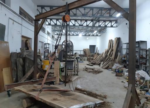 عکس کارگاه صنایع دستی و چوبی و تعمیرگاه مجاز سلاح بانی