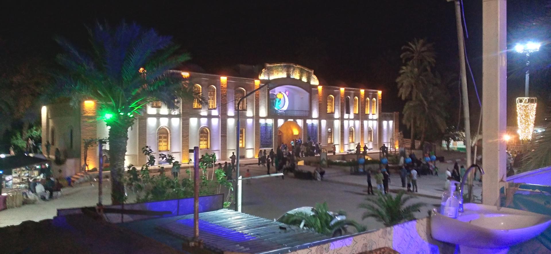 عکس رستوران پلیکان