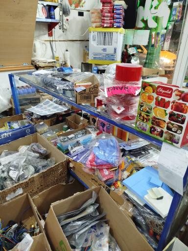 عکس بورس لوازم یدکی خودرو حسین امیری