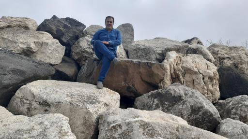 عکس ساحل سنگی