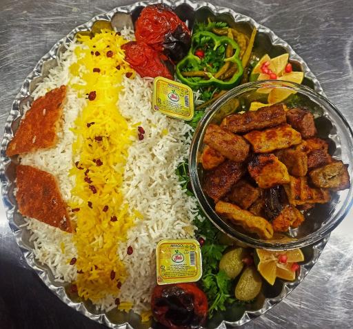 عکس رستوران چهارده معصوم