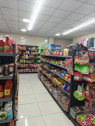 عکس هایپر مارکت هاشم زاده