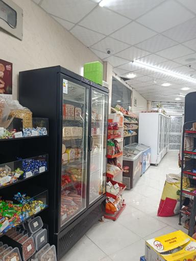 عکس هایپر مارکت هاشم زاده