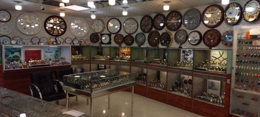 عکس گالری ساعت خوشبختی