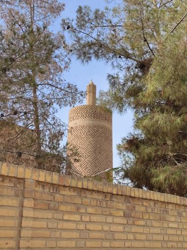 عکس منار نوش آباد